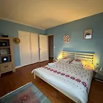 بيت للعطل Maison De Centre-ville Au Calme Avec Jardin Et Parkings *