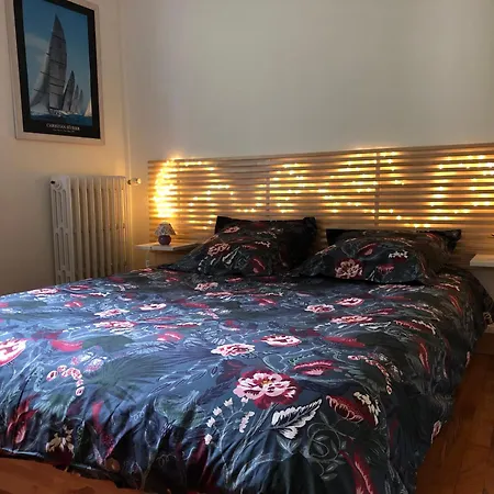 بيت للعطل Maison De Centre-ville Au Calme Avec Jardin Et Parkings *