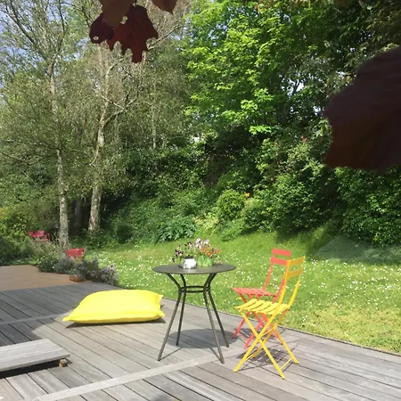 Nyaraló Maison De Centre-ville Au Calme Avec Jardin Et Parkings *