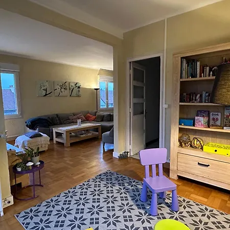 Maison De Centre-ville Au Calme Avec Jardin Et Parkings Prázdninový dům *