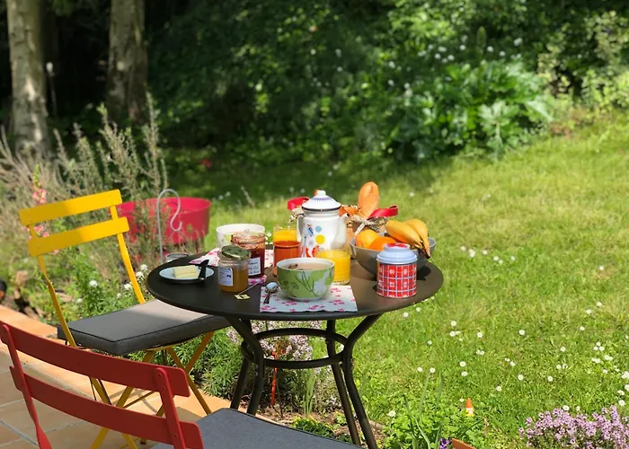 Maison De Centre-ville Au Calme Avec Jardin Et Parkings Feriehus Caen