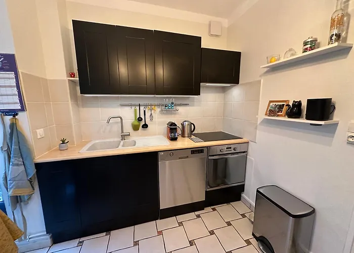 펜션 Maison De Centre-ville Au Calme Avec Jardin Et Parkings 캉