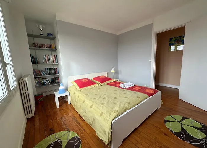 펜션 Maison De Centre-ville Au Calme Avec Jardin Et Parkings *